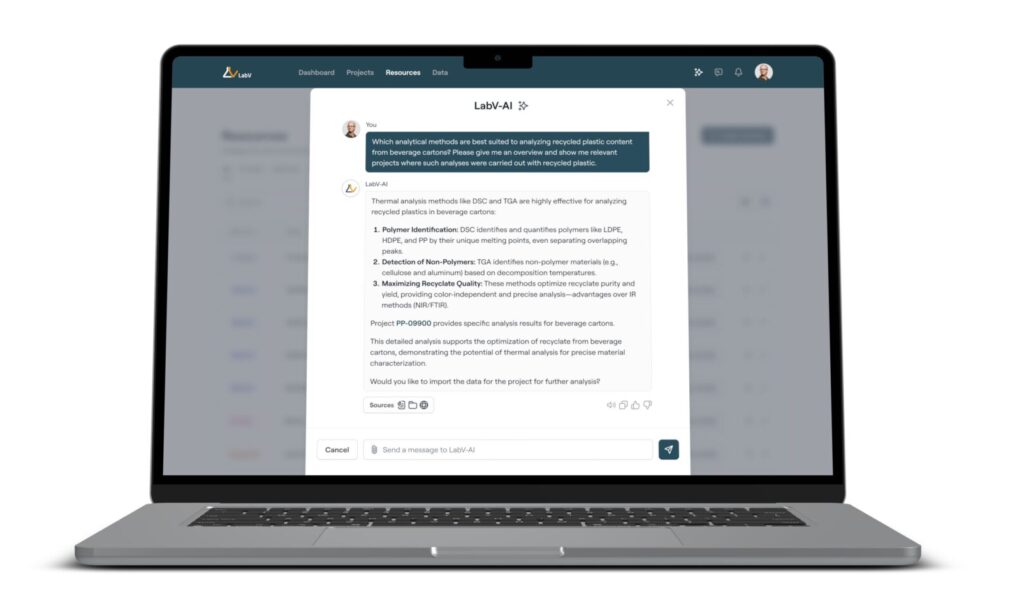 Das KI-System bereitet das Wissen aus den bisherigen Entwicklungen von Farbformulierungen präzise auf. So vereinfacht und beschleunigt es die Entwicklung neuer Formulierungen. Foto LabV Intelligent Solutions GmbH